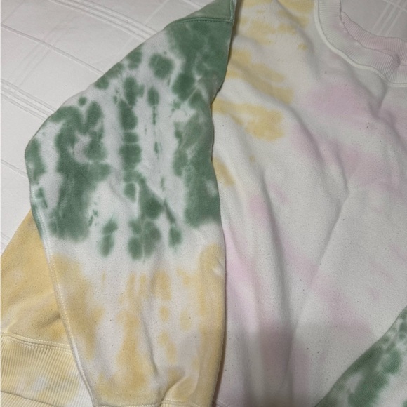 American Eagle sweatshirt, pastel colors, perfect for spring extra small - Picture 4 of 4